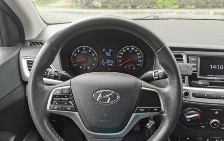 Hyundai Solaris II рестайлинг, 2021 год, 1 850 000 рублей, 2 фотография