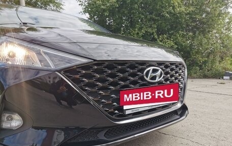 Hyundai Solaris II рестайлинг, 2021 год, 1 850 000 рублей, 10 фотография