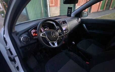 Renault Sandero II рестайлинг, 2019 год, 940 000 рублей, 7 фотография