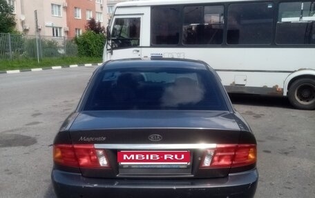 KIA Magentis I, 2002 год, 330 000 рублей, 3 фотография
