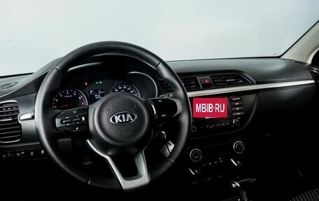 KIA Rio IV, 2018 год, 1 525 000 рублей, 6 фотография