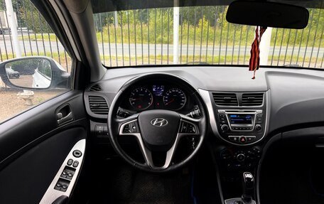 Hyundai Solaris II рестайлинг, 2015 год, 1 179 000 рублей, 11 фотография