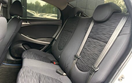 Hyundai Solaris II рестайлинг, 2015 год, 1 179 000 рублей, 20 фотография