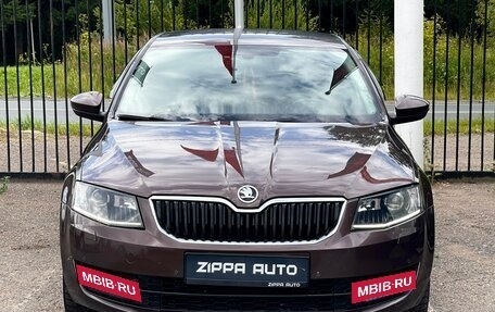 Skoda Octavia, 2015 год, 1 369 000 рублей, 2 фотография