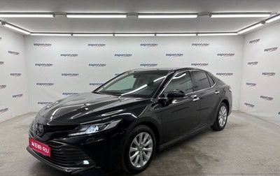 Toyota Camry, 2020 год, 2 750 000 рублей, 1 фотография