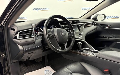 Toyota Camry, 2020 год, 2 750 000 рублей, 11 фотография