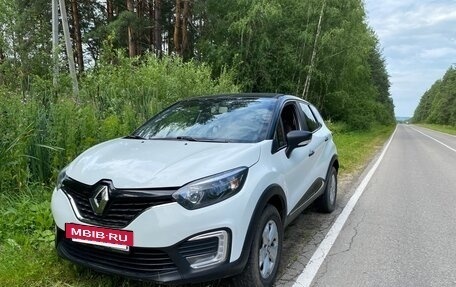 Renault Kaptur I рестайлинг, 2018 год, 1 300 000 рублей, 8 фотография
