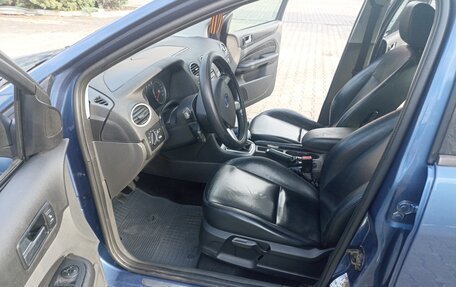 Ford Focus II рестайлинг, 2005 год, 320 000 рублей, 5 фотография
