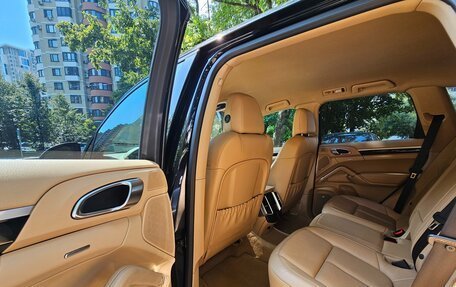 Porsche Cayenne III, 2014 год, 2 800 000 рублей, 25 фотография