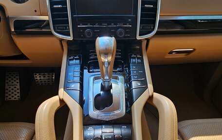 Porsche Cayenne III, 2014 год, 2 800 000 рублей, 23 фотография