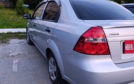 Chevrolet Aveo III, 2010 год, 520 000 рублей, 4 фотография