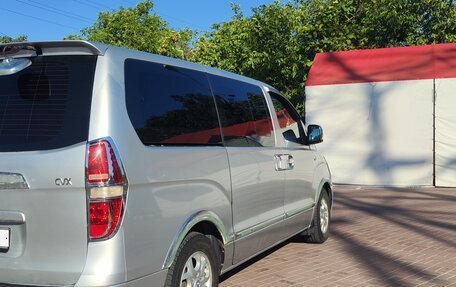 Hyundai Grand Starex Grand Starex I рестайлинг 2, 2010 год, 1 750 000 рублей, 6 фотография