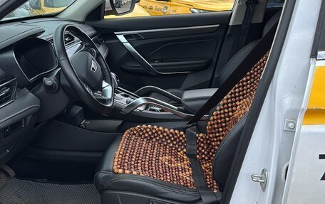 Geely Atlas, 2023 год, 1 575 000 рублей, 10 фотография