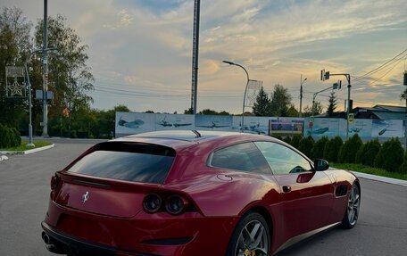 Ferrari GTC4Lusso, 2018 год, 18 000 000 рублей, 5 фотография