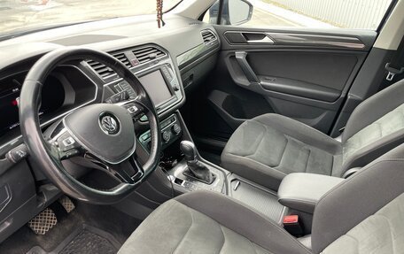 Volkswagen Tiguan II, 2017 год, 2 305 000 рублей, 10 фотография