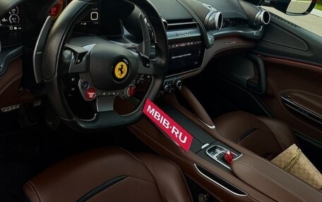 Ferrari GTC4Lusso, 2018 год, 18 000 000 рублей, 14 фотография