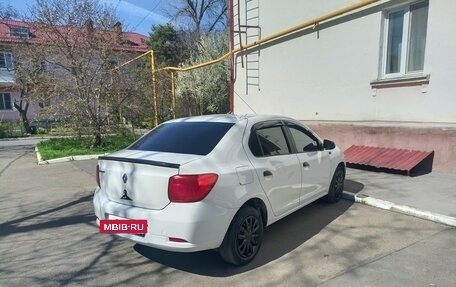 Renault Logan II, 2018 год, 760 000 рублей, 2 фотография