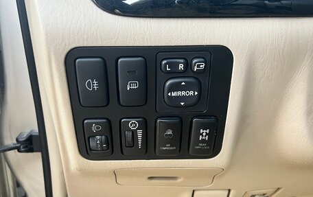 Toyota Land Cruiser Prado 120 рестайлинг, 2008 год, 3 500 000 рублей, 20 фотография