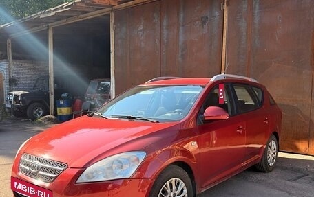 KIA cee'd I рестайлинг, 2009 год, 700 000 рублей, 11 фотография