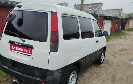 Toyota Town Ace III, 1999 год, 420 000 рублей, 3 фотография