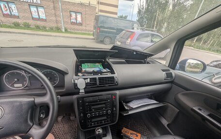 Volkswagen Sharan I рестайлинг, 2009 год, 350 000 рублей, 9 фотография