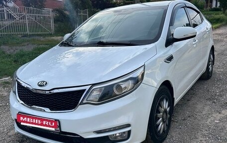 KIA Rio III рестайлинг, 2016 год, 1 040 000 рублей, 3 фотография