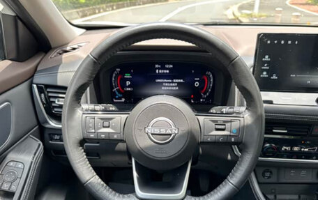 Nissan X-Trail, 2024 год, 3 200 000 рублей, 15 фотография