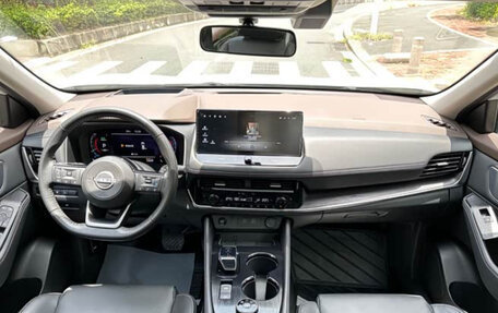 Nissan X-Trail, 2024 год, 3 200 000 рублей, 16 фотография