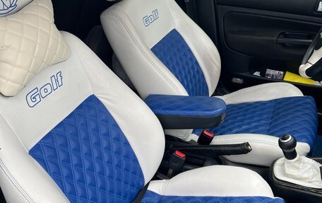 Volkswagen Golf IV, 2002 год, 333 333 рублей, 6 фотография