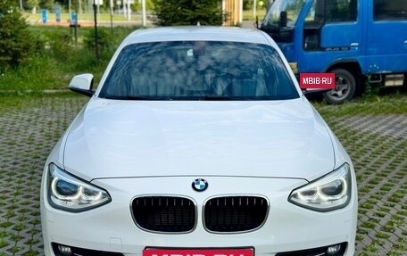 BMW 1 серия, 2011 год, 1 350 000 рублей, 3 фотография