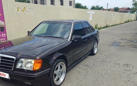 Mercedes-Benz E-Класс, 1994 год, 1 800 000 рублей, 21 фотография
