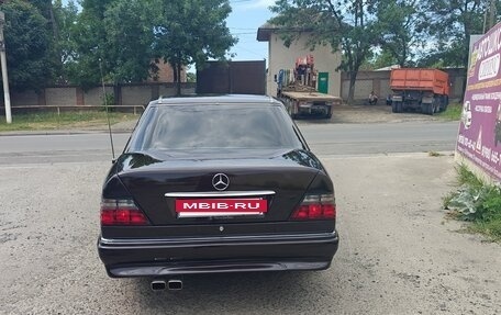 Mercedes-Benz E-Класс, 1994 год, 1 800 000 рублей, 18 фотография