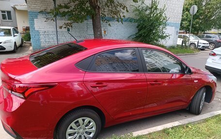 Hyundai Solaris II рестайлинг, 2019 год, 1 400 000 рублей, 3 фотография