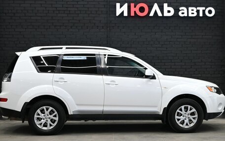 Mitsubishi Outlander III рестайлинг 3, 2007 год, 1 150 000 рублей, 9 фотография