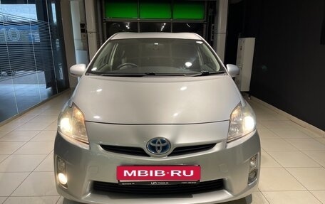 Toyota Prius, 2011 год, 1 150 000 рублей, 2 фотография