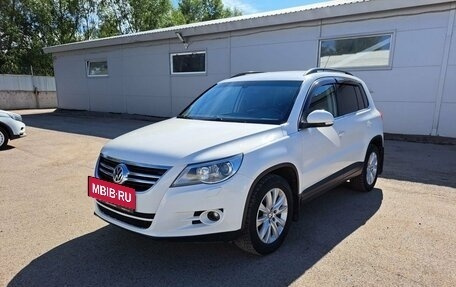 Volkswagen Tiguan I, 2008 год, 849 000 рублей, 1 фотография