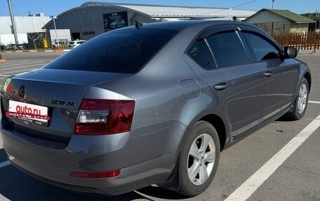 Skoda Octavia, 2017 год, 1 600 000 рублей, 11 фотография