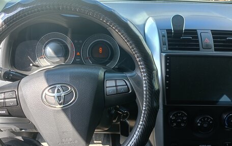 Toyota Corolla, 2010 год, 780 000 рублей, 3 фотография