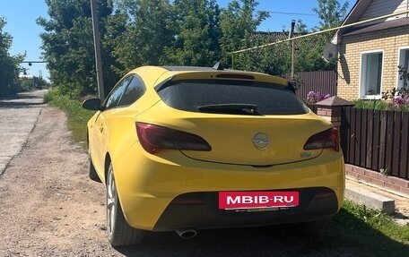 Opel Astra J, 2011 год, 930 000 рублей, 4 фотография