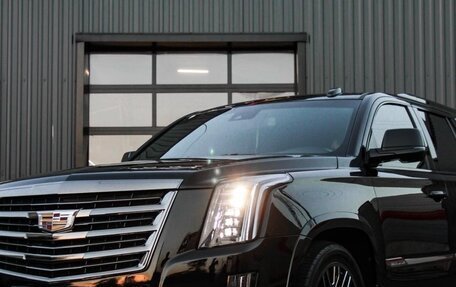 Cadillac Escalade IV, 2016 год, 5 200 000 рублей, 4 фотография