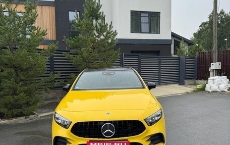 Mercedes-Benz A-Класс AMG, 2019 год, 2 750 000 рублей, 5 фотография