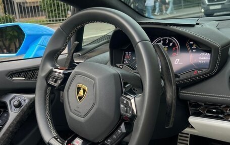 Lamborghini Huracán, 2022 год, 33 500 000 рублей, 7 фотография