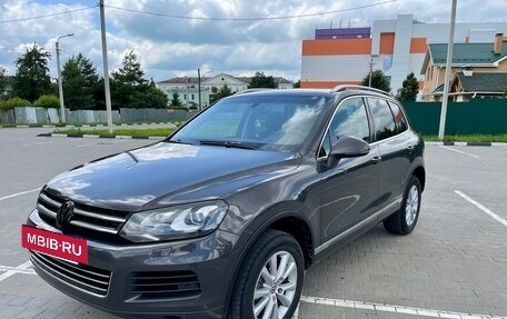 Volkswagen Touareg III, 2011 год, 1 980 000 рублей, 6 фотография