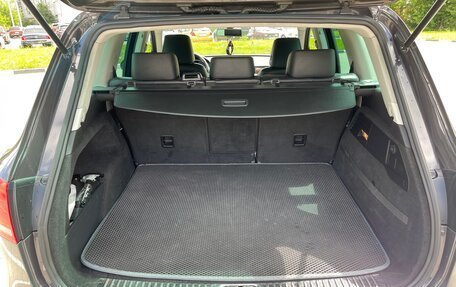 Volkswagen Touareg III, 2011 год, 1 980 000 рублей, 32 фотография