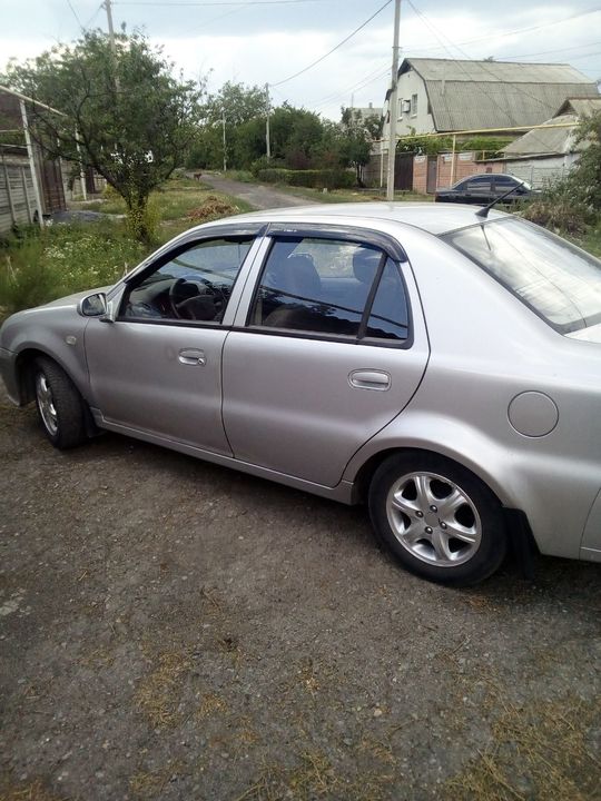 Geely CK (Otaka) I рестайлинг, 2011 год, 340 000 рублей, 2 фотография