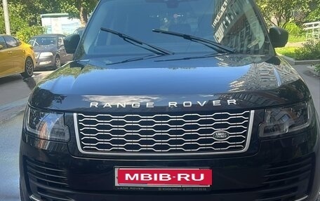 Land Rover Range Rover IV рестайлинг, 2020 год, 6 800 000 рублей, 1 фотография