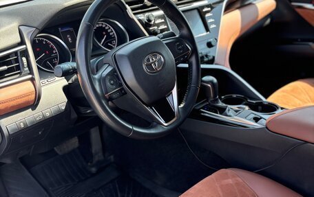 Toyota Camry, 2018 год, 3 000 000 рублей, 8 фотография