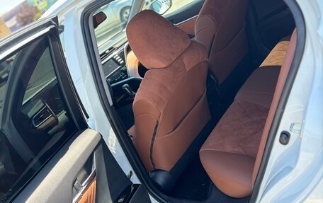 Toyota Camry, 2018 год, 3 000 000 рублей, 13 фотография