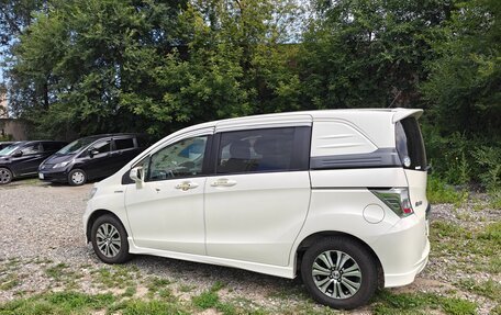 Honda Freed I, 2011 год, 1 050 000 рублей, 3 фотография