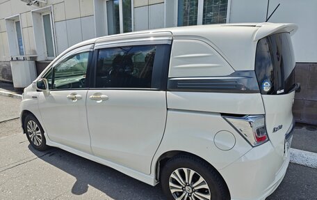 Honda Freed I, 2011 год, 1 050 000 рублей, 14 фотография